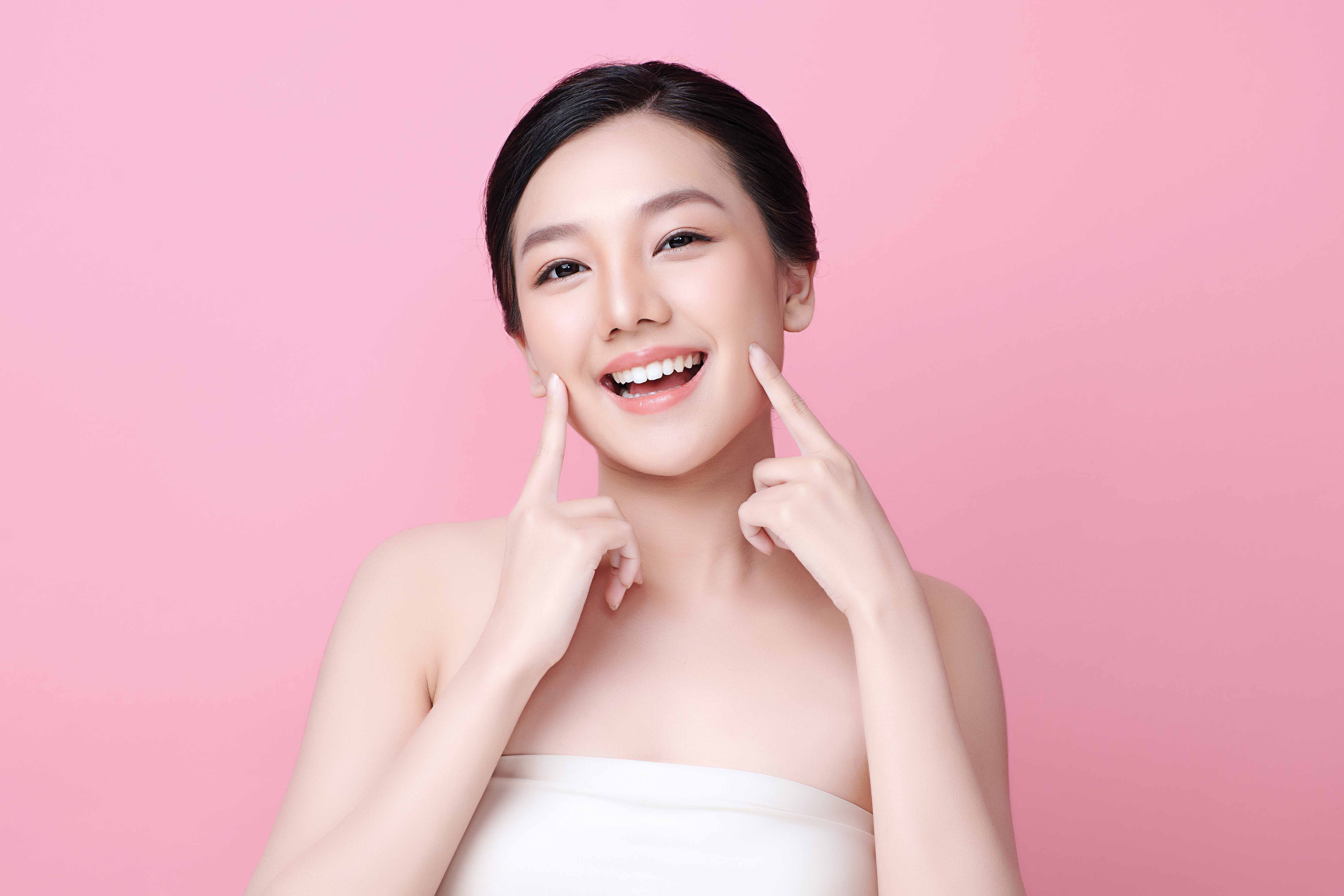 ผลเสียของการล้างหน้าผิดวิธีต่อโครงสร้างผิว